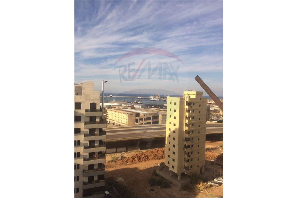 Apartment for sale in Nkabt Ateba, Tripoli