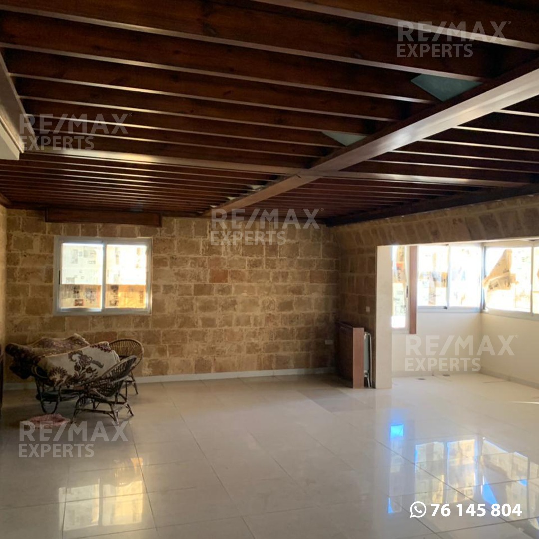 R9-301 Hot Deal – Duplex Apartment For Sale In Abou Samra!