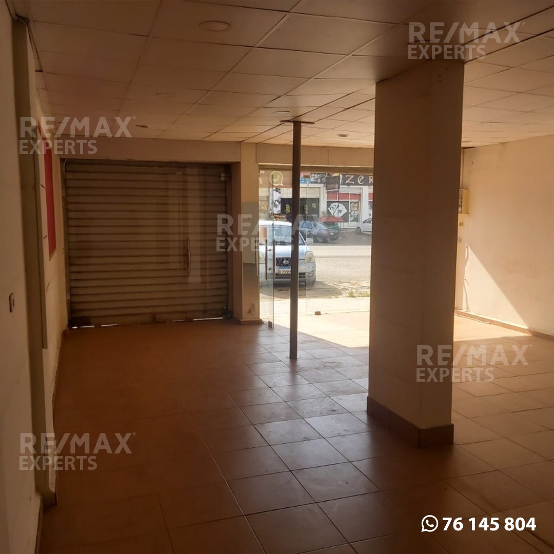 R9-324 Shop for sale in Koura !!