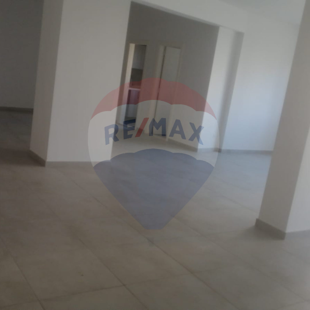 R9-1086 Office For Sale in Bahsas – Tripoli