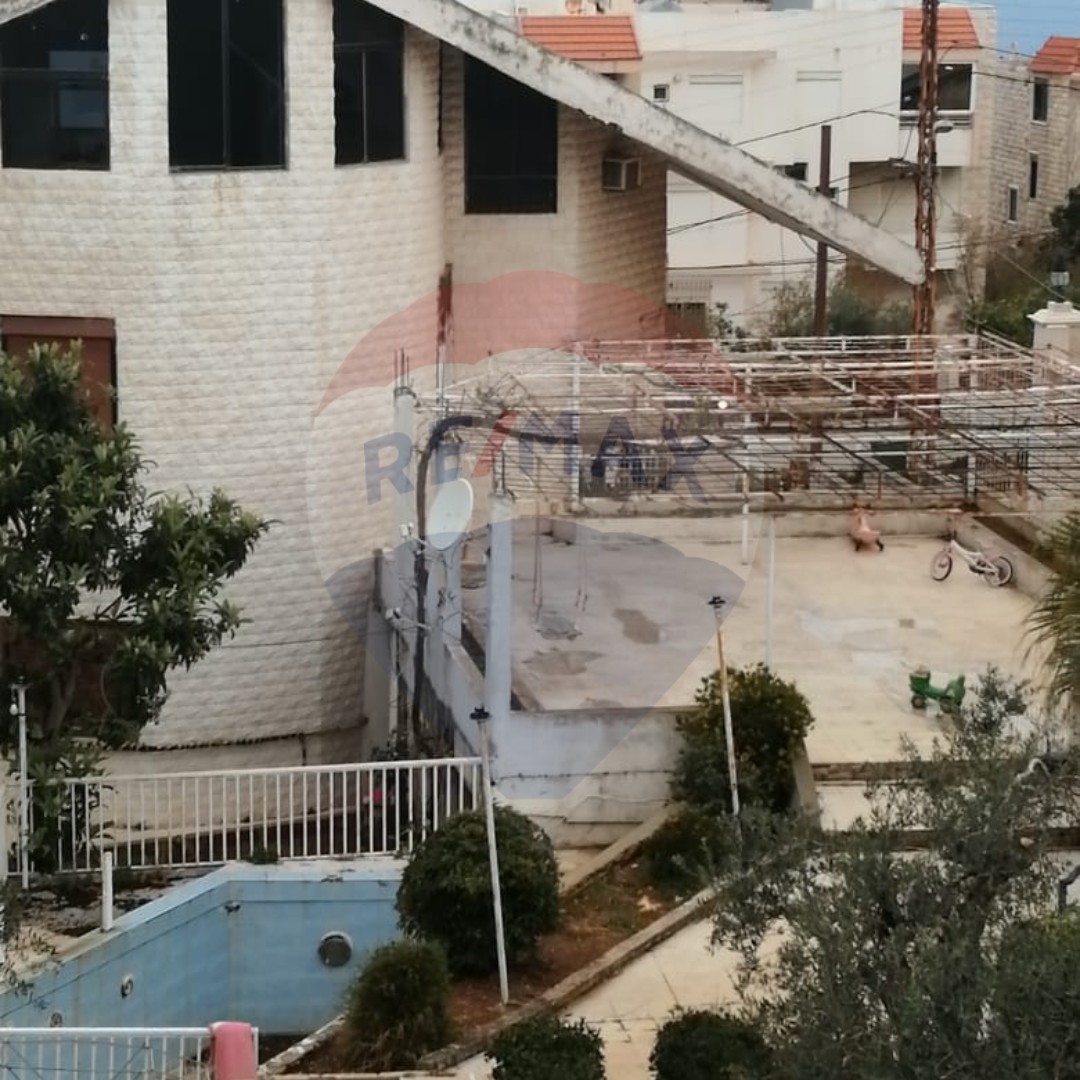 Villa 720m² on 1300m² Land for Sale in Matal Akhdar!