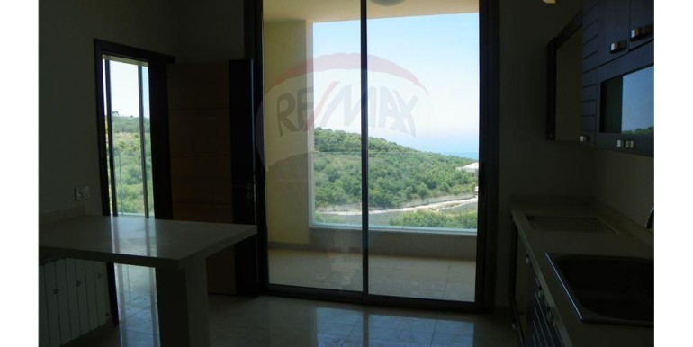 R9-127 Deluxe Apartment for Sale at Klhat, Lebanon
