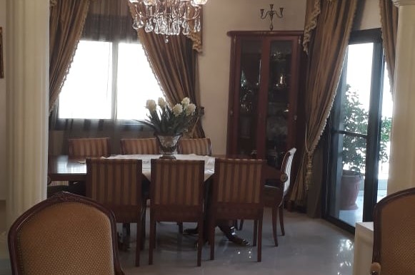 R9-167 Mountain view Furnished apartment for sale in Baabda