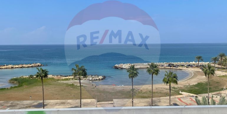 R9-1012 Chalet For Rent in North Marina